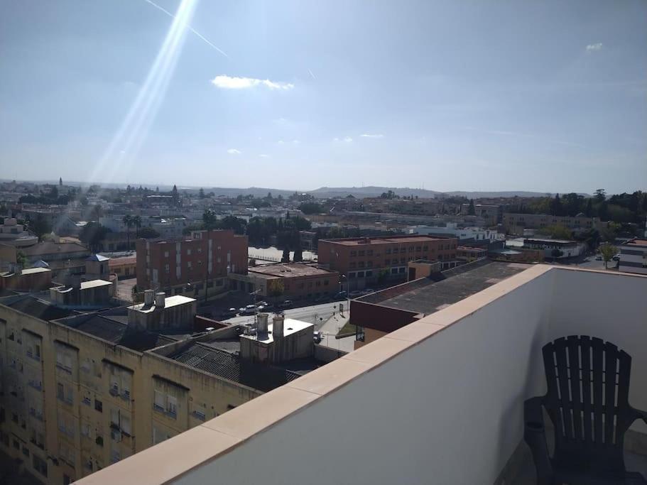 Apartamento Atico/Estudio Cerca Del Centro De Jerez Jerez de la Frontera Exterior foto